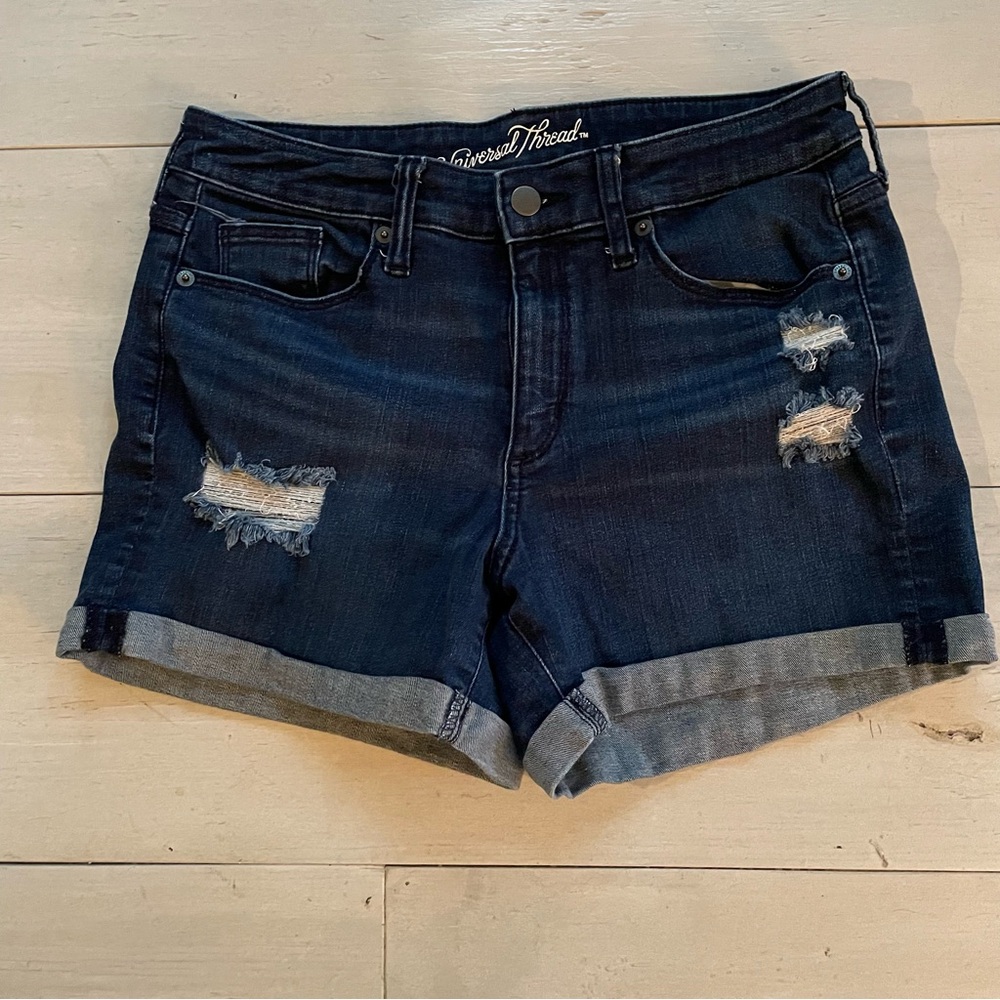 Universal Thread Women's High Rise Midi Jean Cuffed Shorts Dark 6/28 Distressed